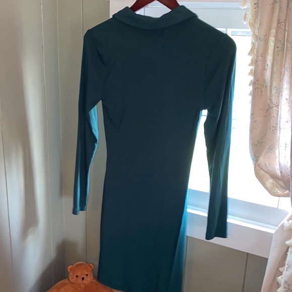 NWT Abercrombie & Fitch Long Sleeve Ruched Shirt Dress - Small - Picture 4 of 4